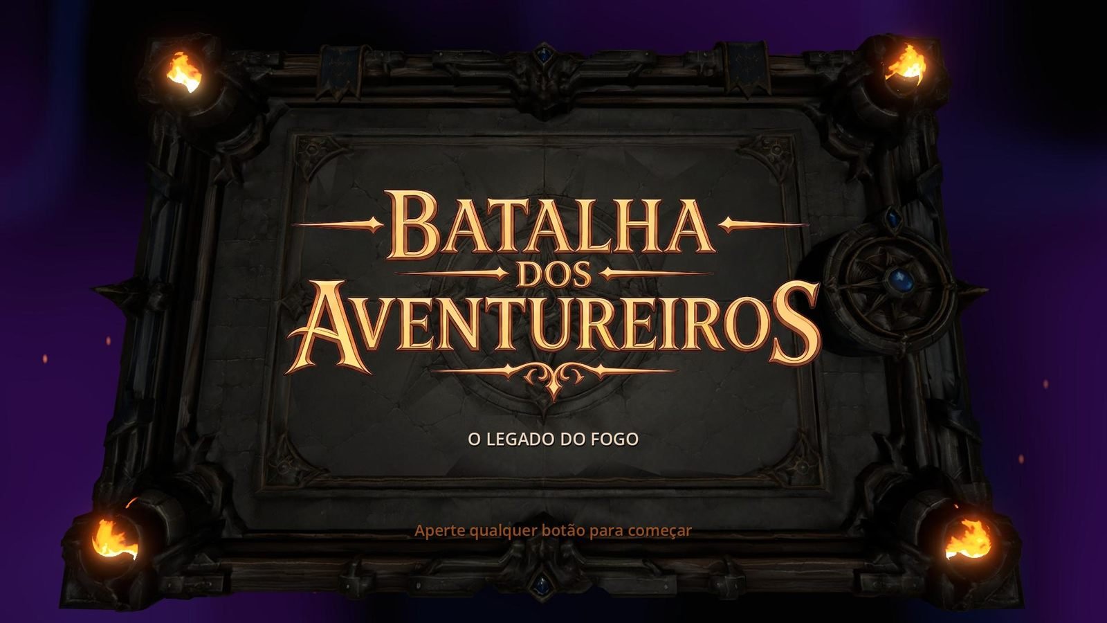 Tela inicial do jogo: o tabuleiro de pedra iluminado por quatro tochas, com o título Batalha dos Aventureiros gravado no centro.